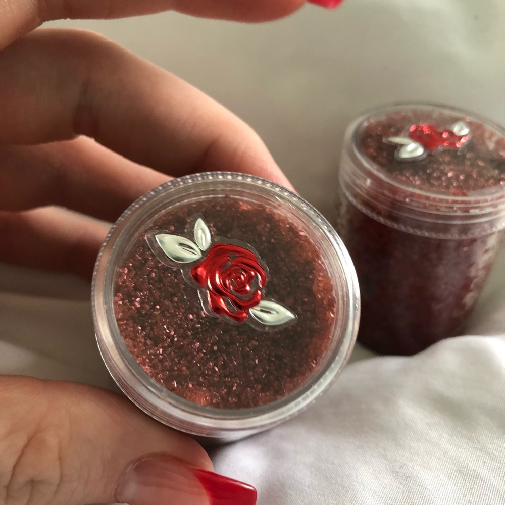 Cherry Roses Moisturizing Lip Scrub - Picture 5 of 5
